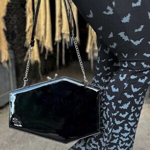 Skull Kiss Lock Deluxe Patent Coffin Handbag Purse Black Kreepsville Goth